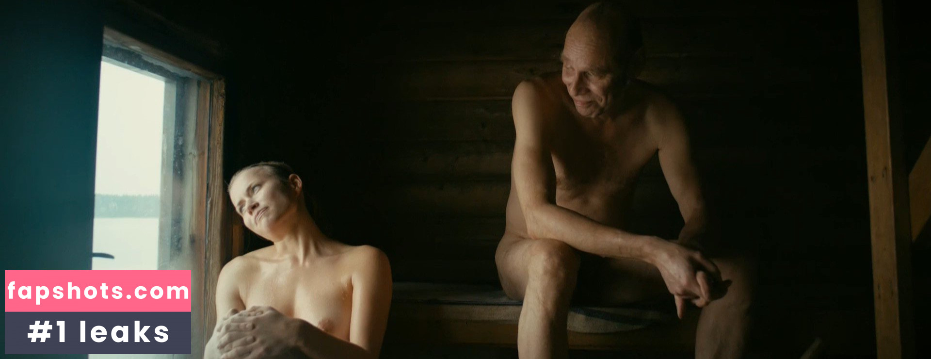 Minka Kuustonen gallery photo #5