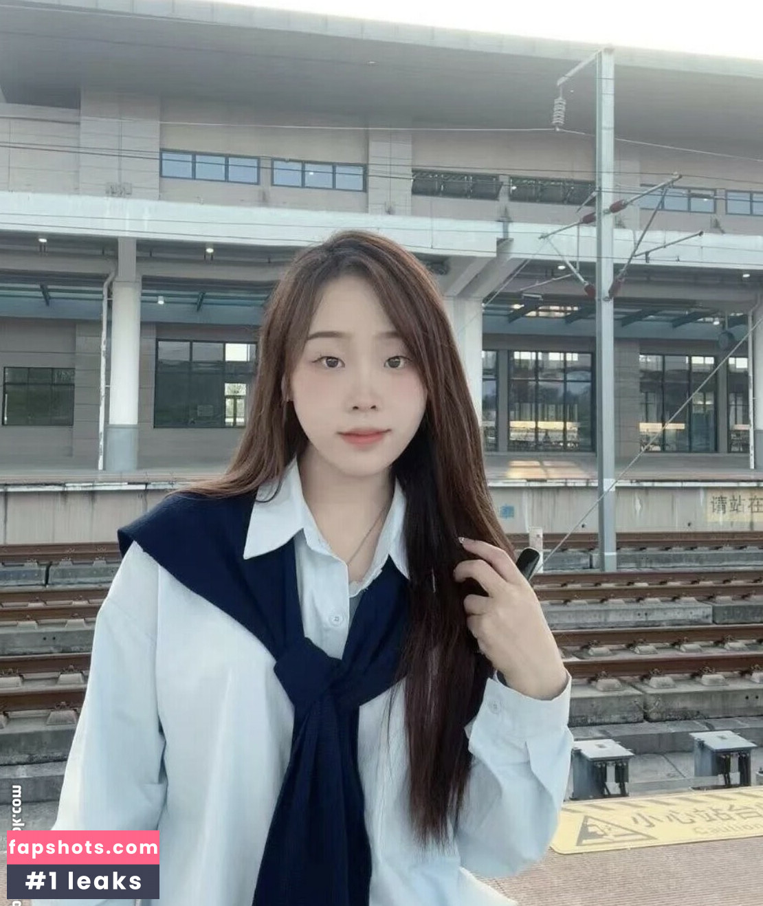 Minnie-66 Nude Leaks OnlyFans Photos #11 - LeakJerk