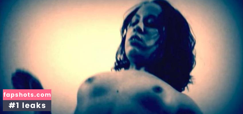 Minnie Grey gallery photo #4