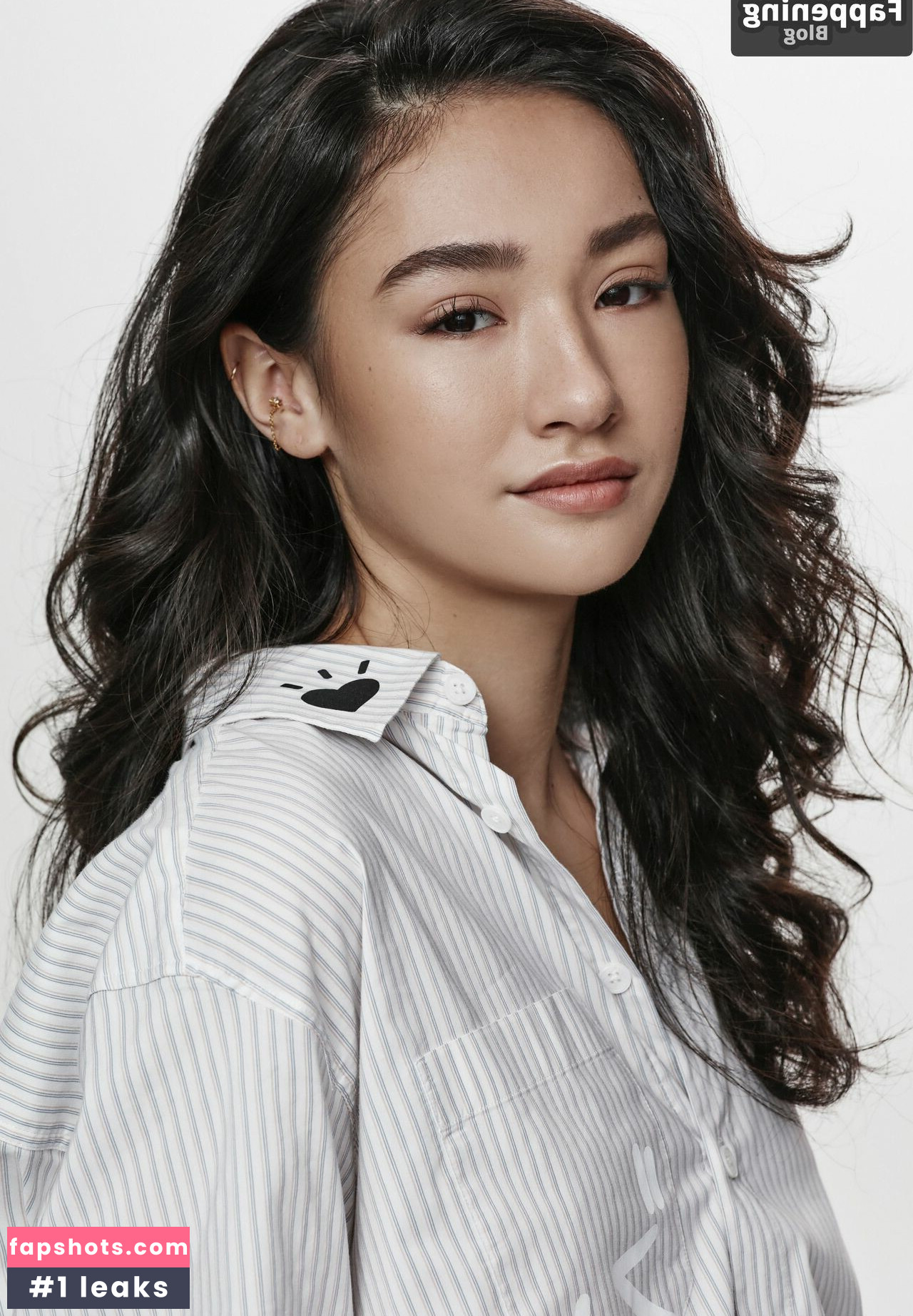 Minnie Mills gallery photo #5