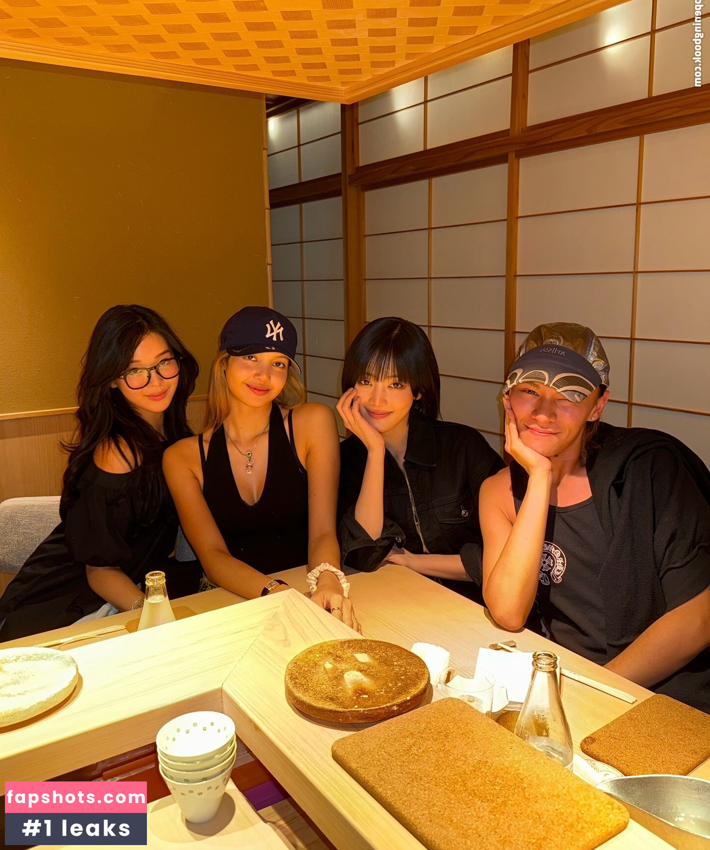 Minnie (Nicha Yontararak - I-dle gallery photo #15