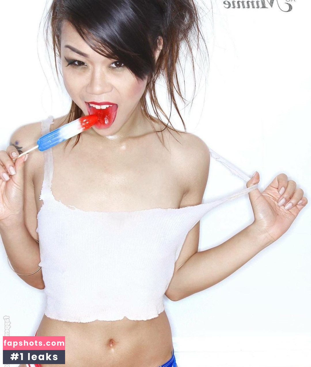 Minnie Scarlet gallery photo #21