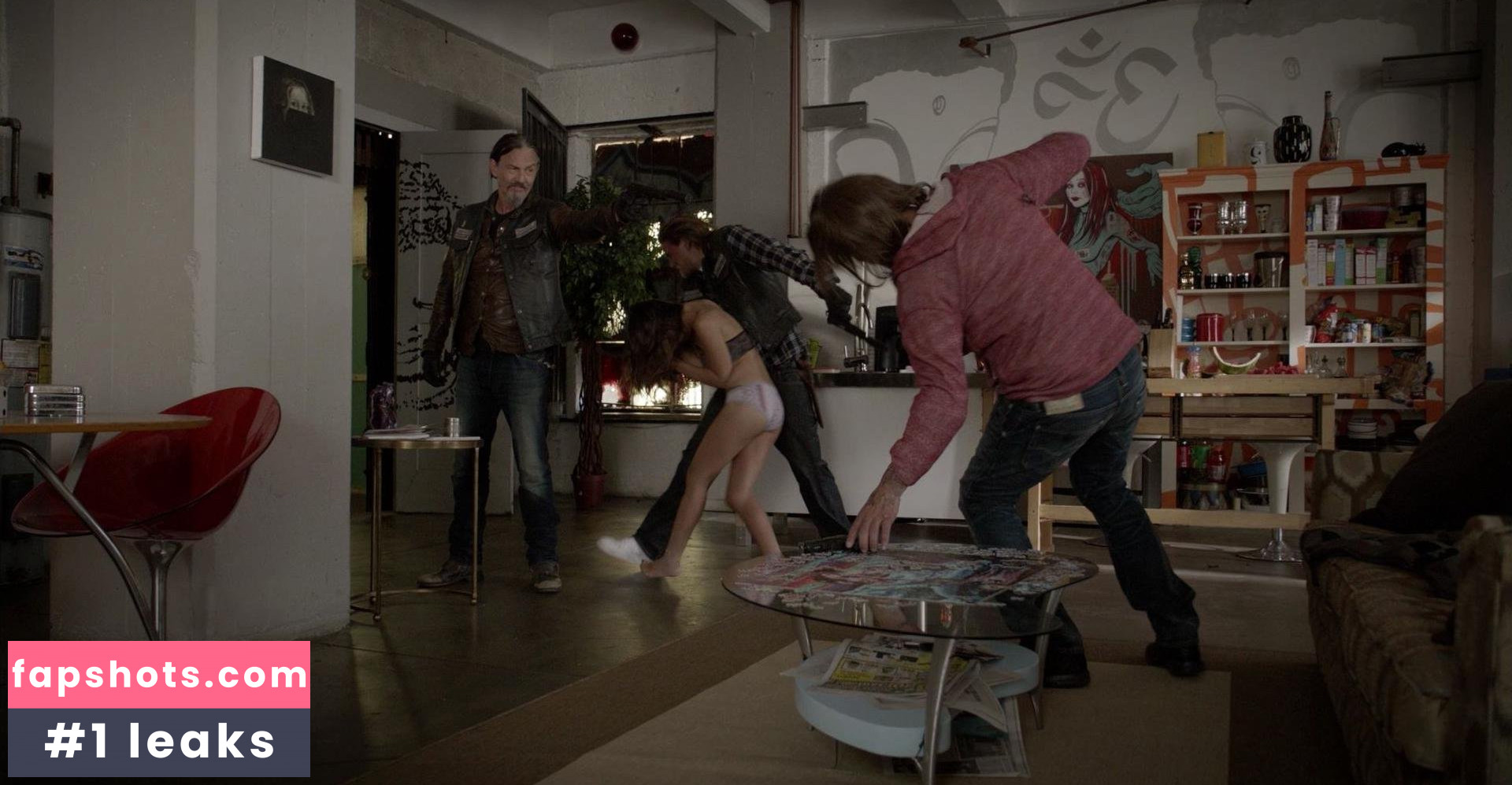 Minnie Scarlet gallery photo #28