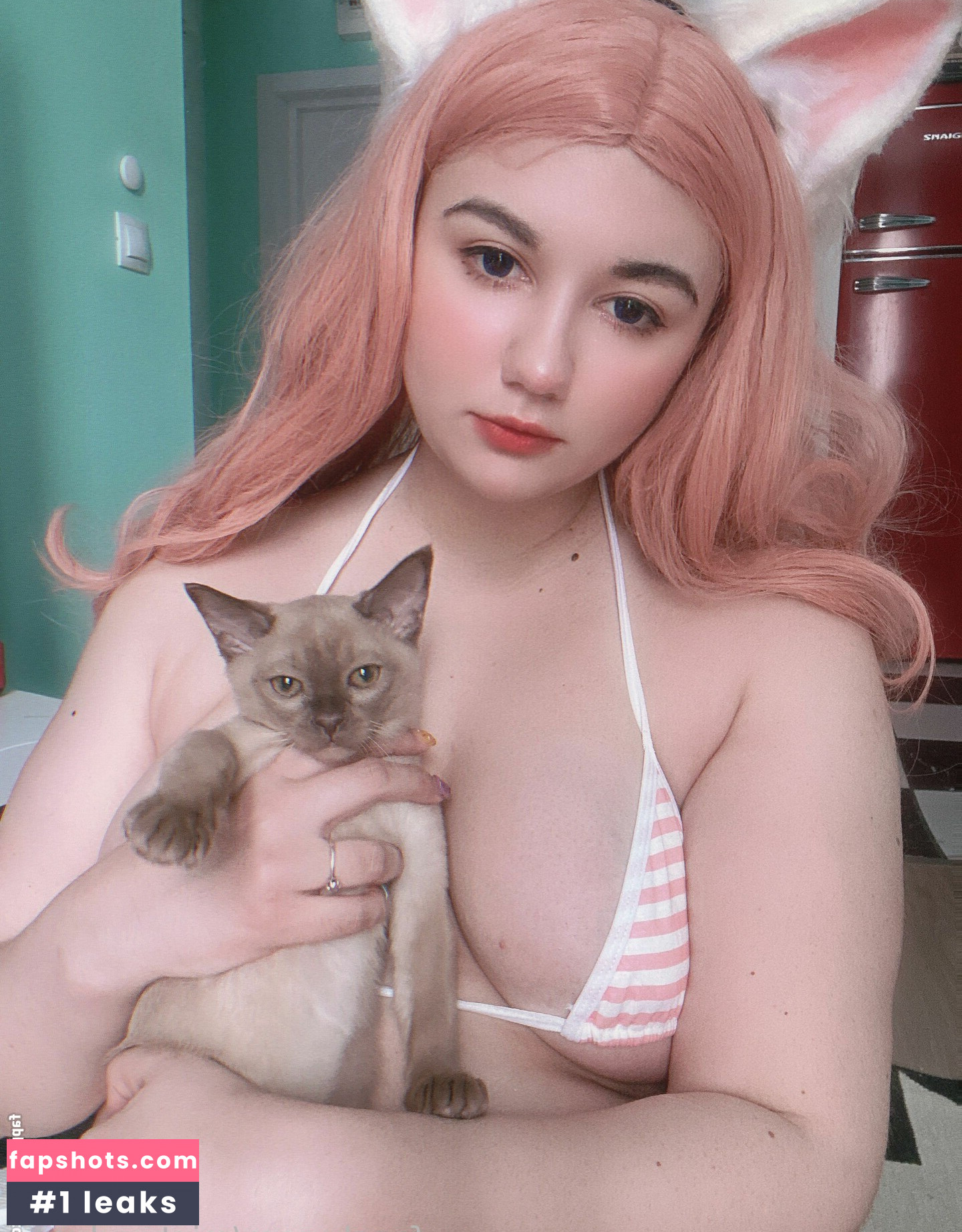 mintosylveon gallery photo #334