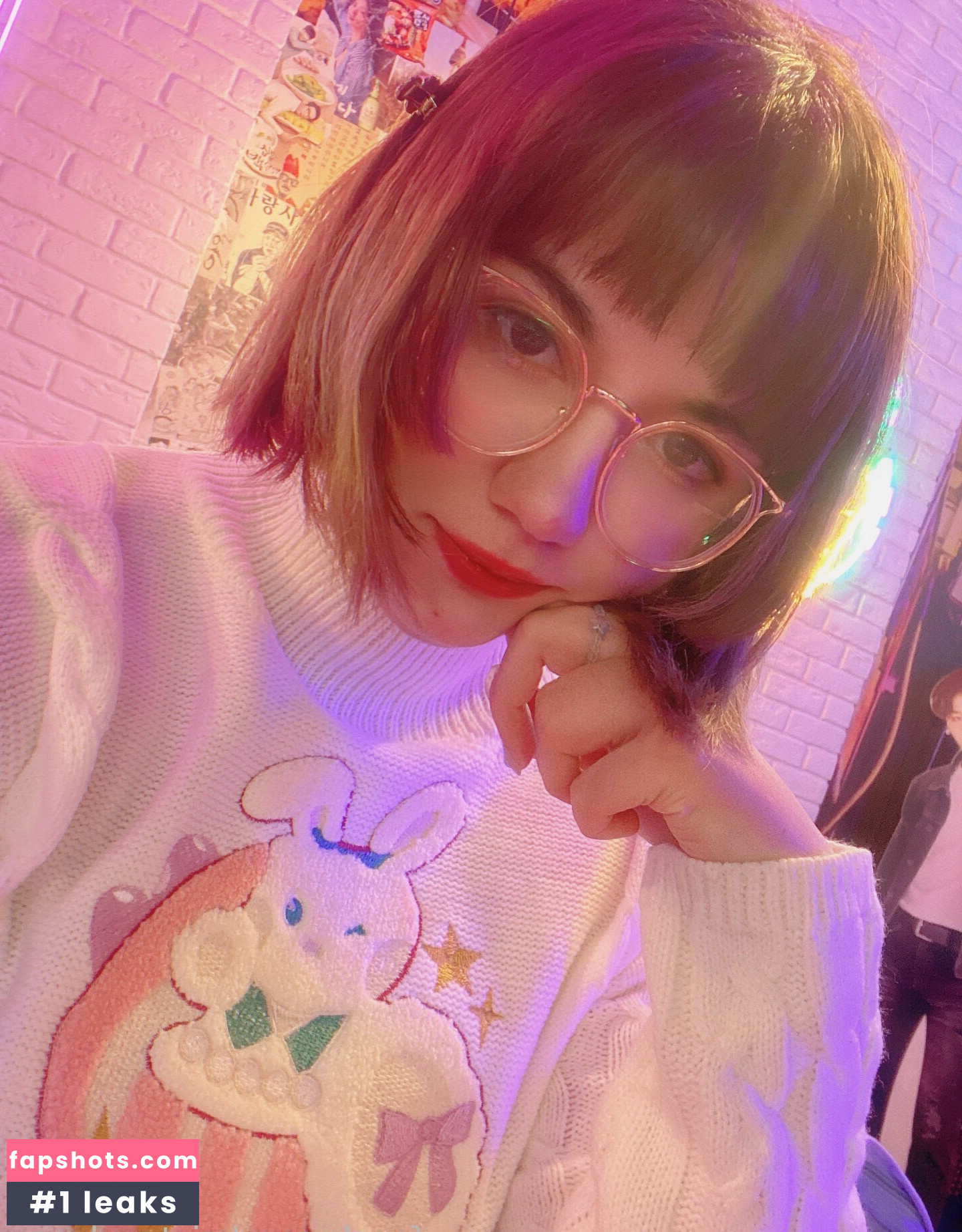 mintosylveon gallery photo #347