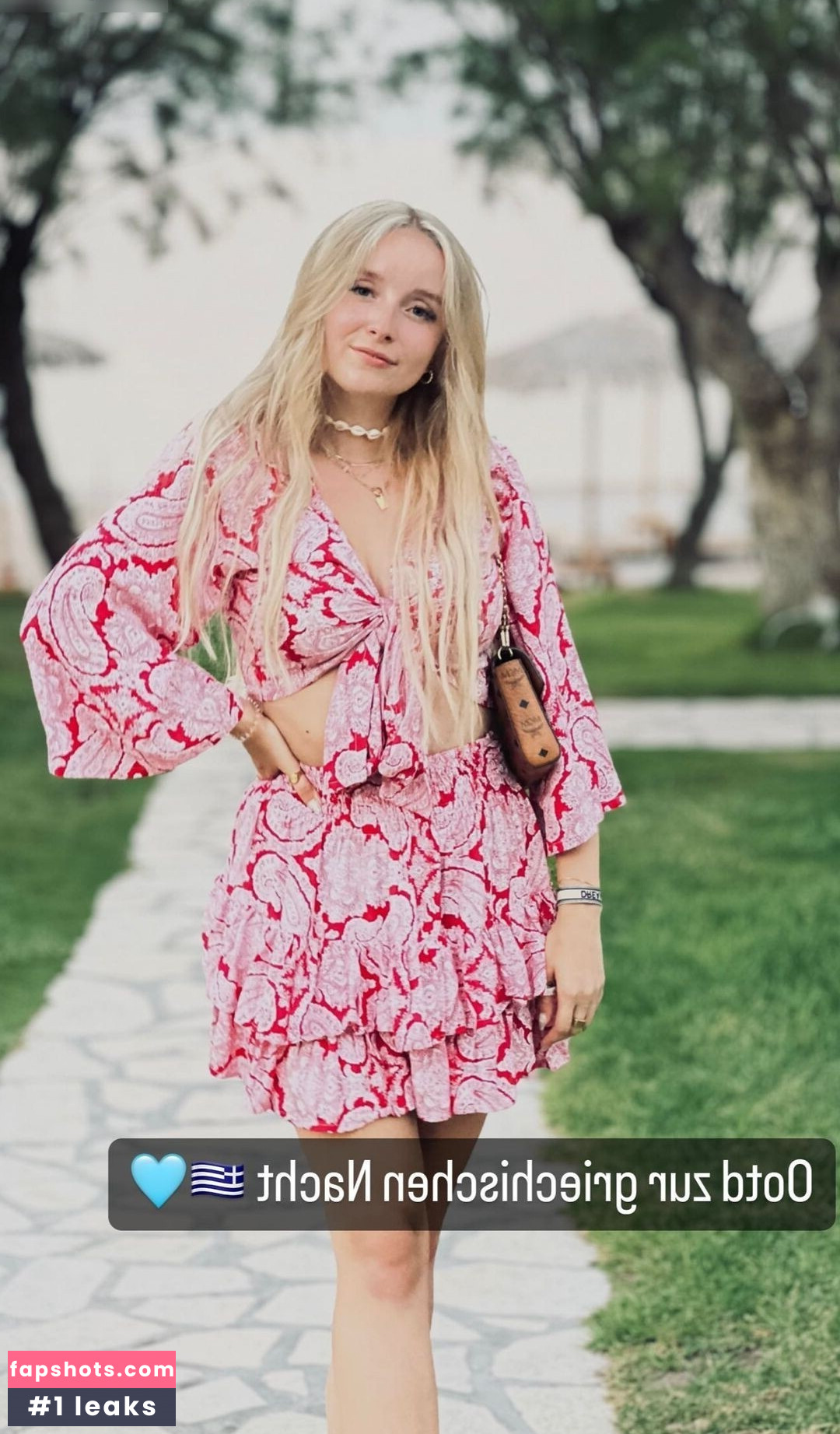 MinusElf gallery photo #24