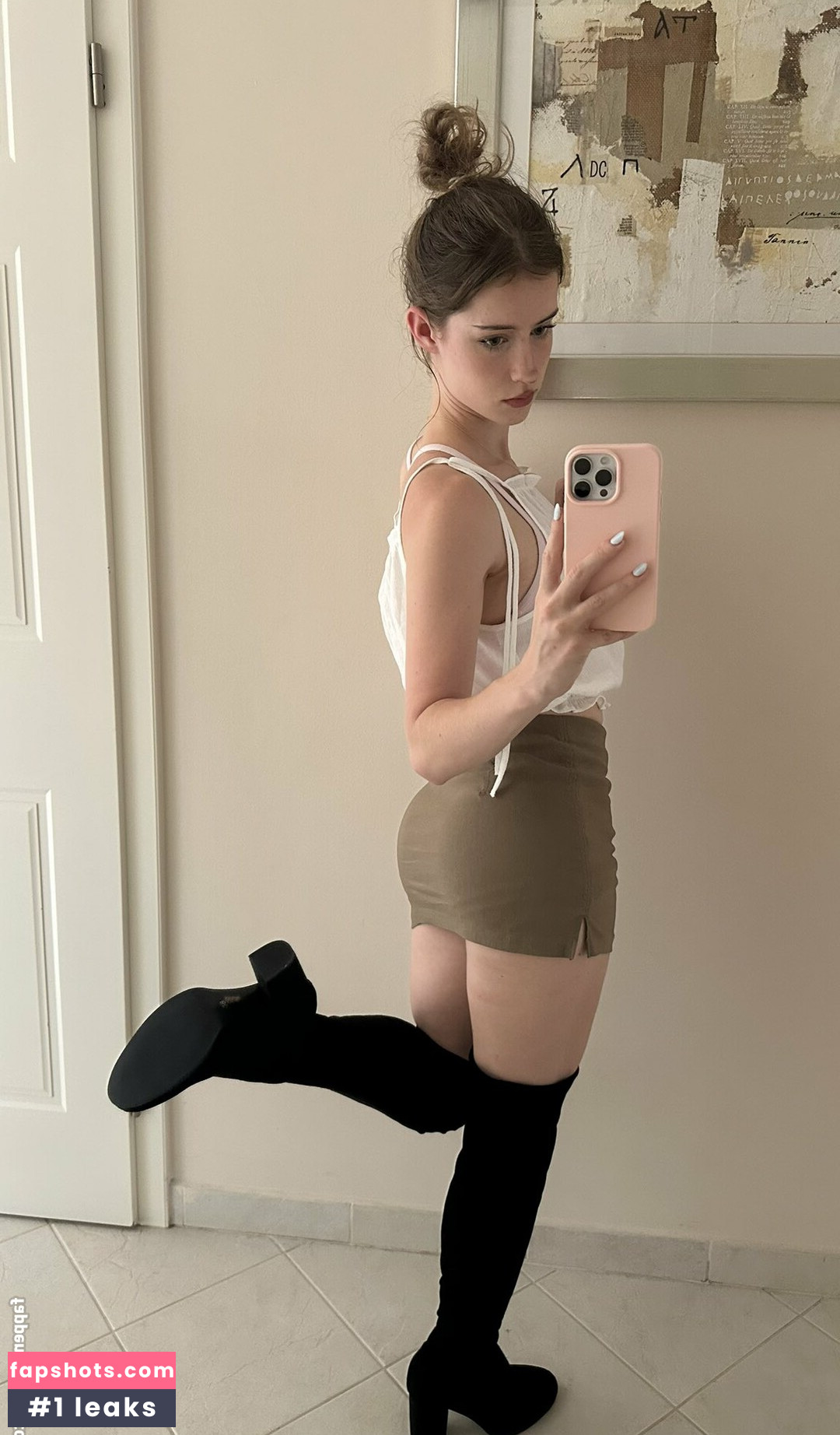 mira.004 Nude Leaks OnlyFans Photos #2 - LeakJerk