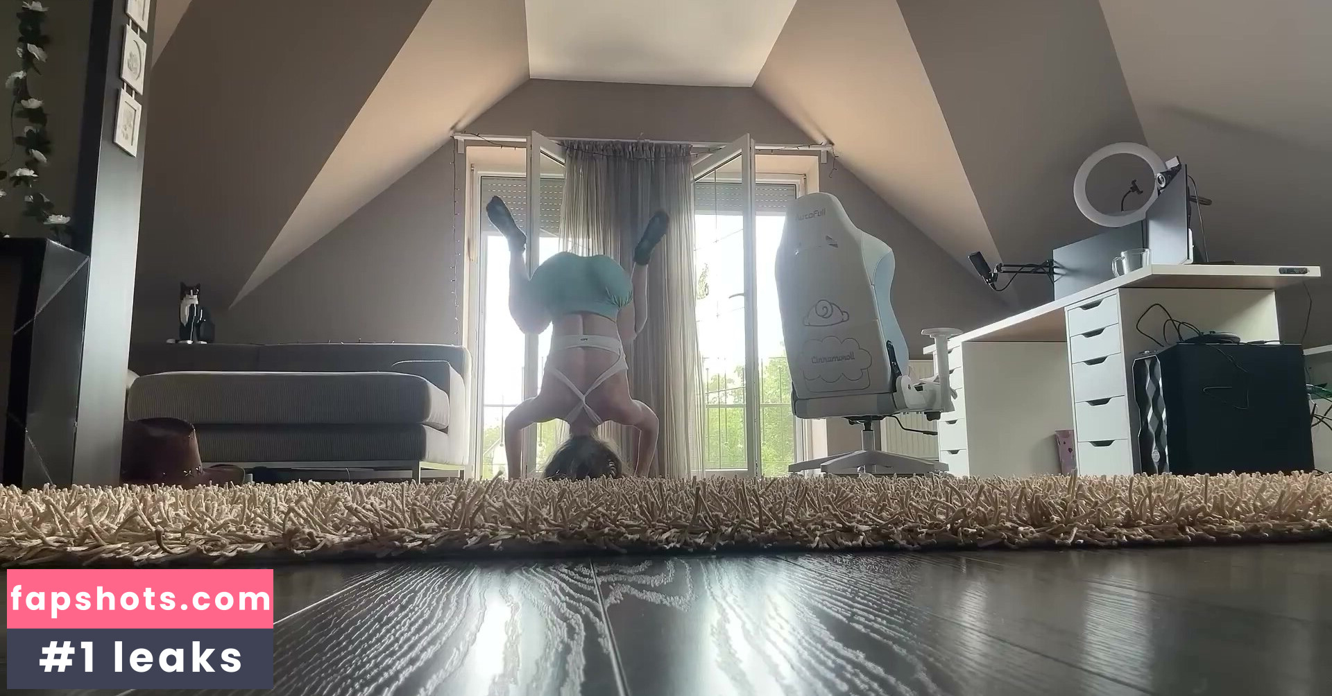 mira.004 gallery photo #101