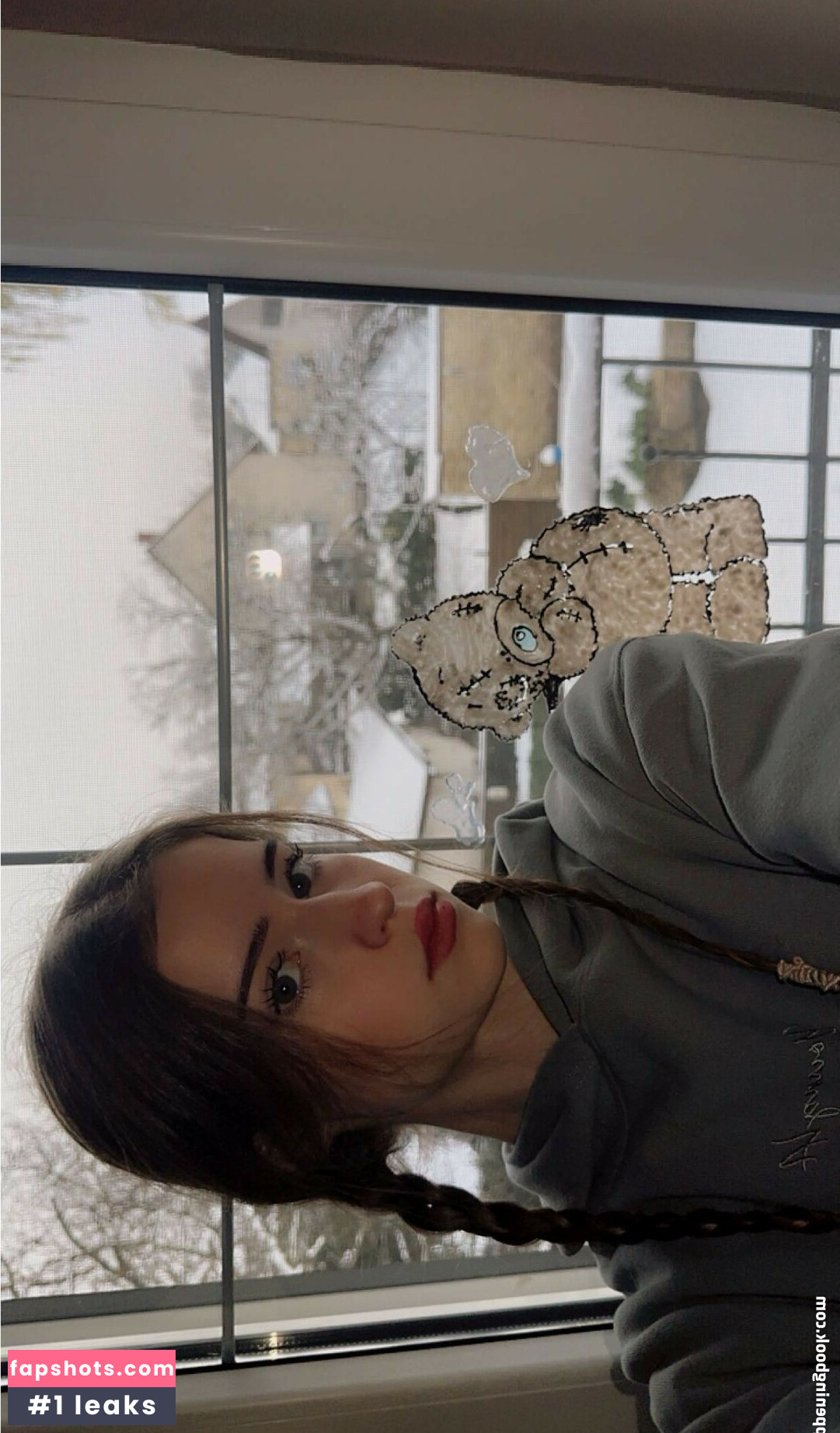 mira.004 gallery photo #110