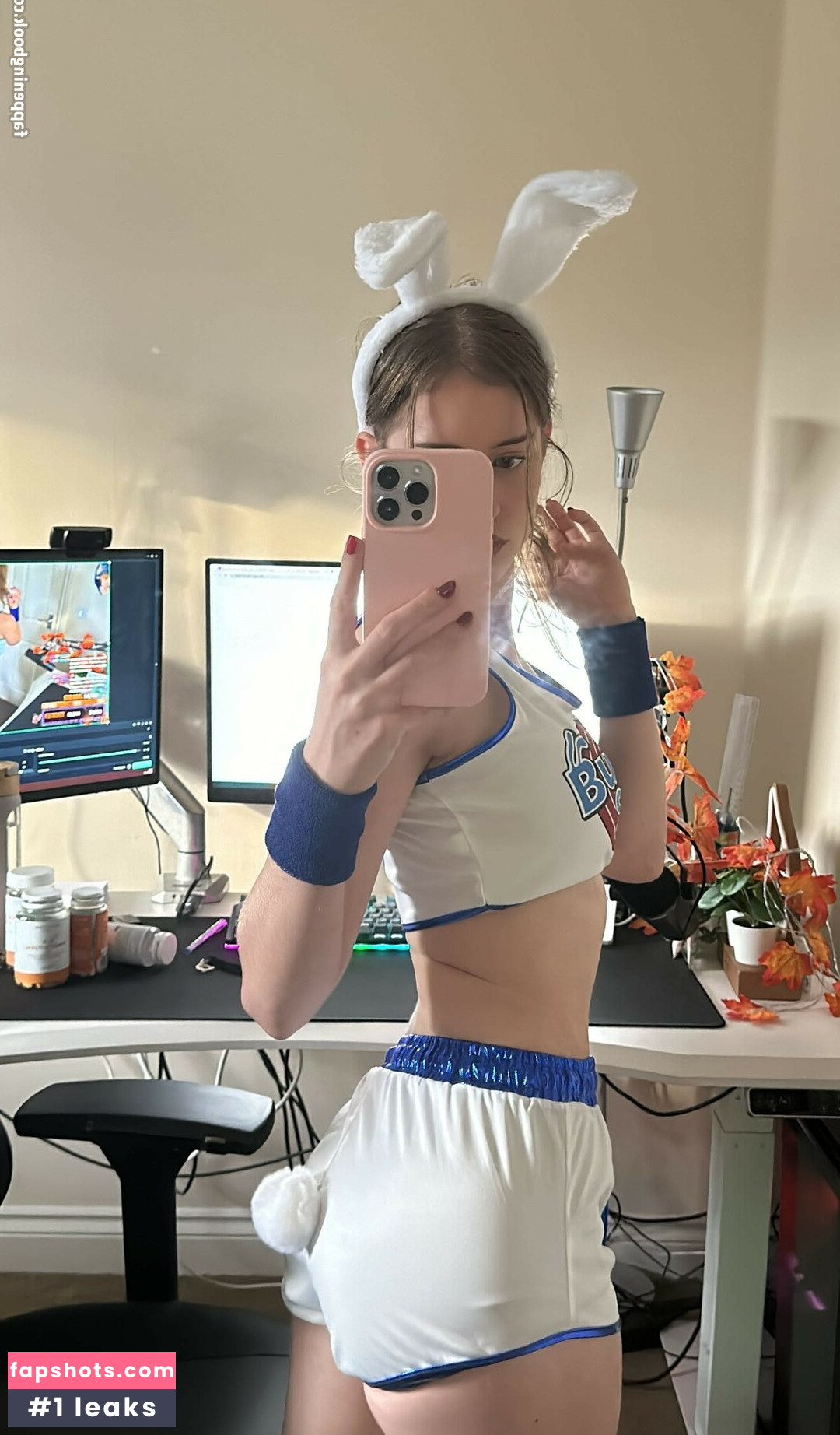 mira.004 gallery photo #120