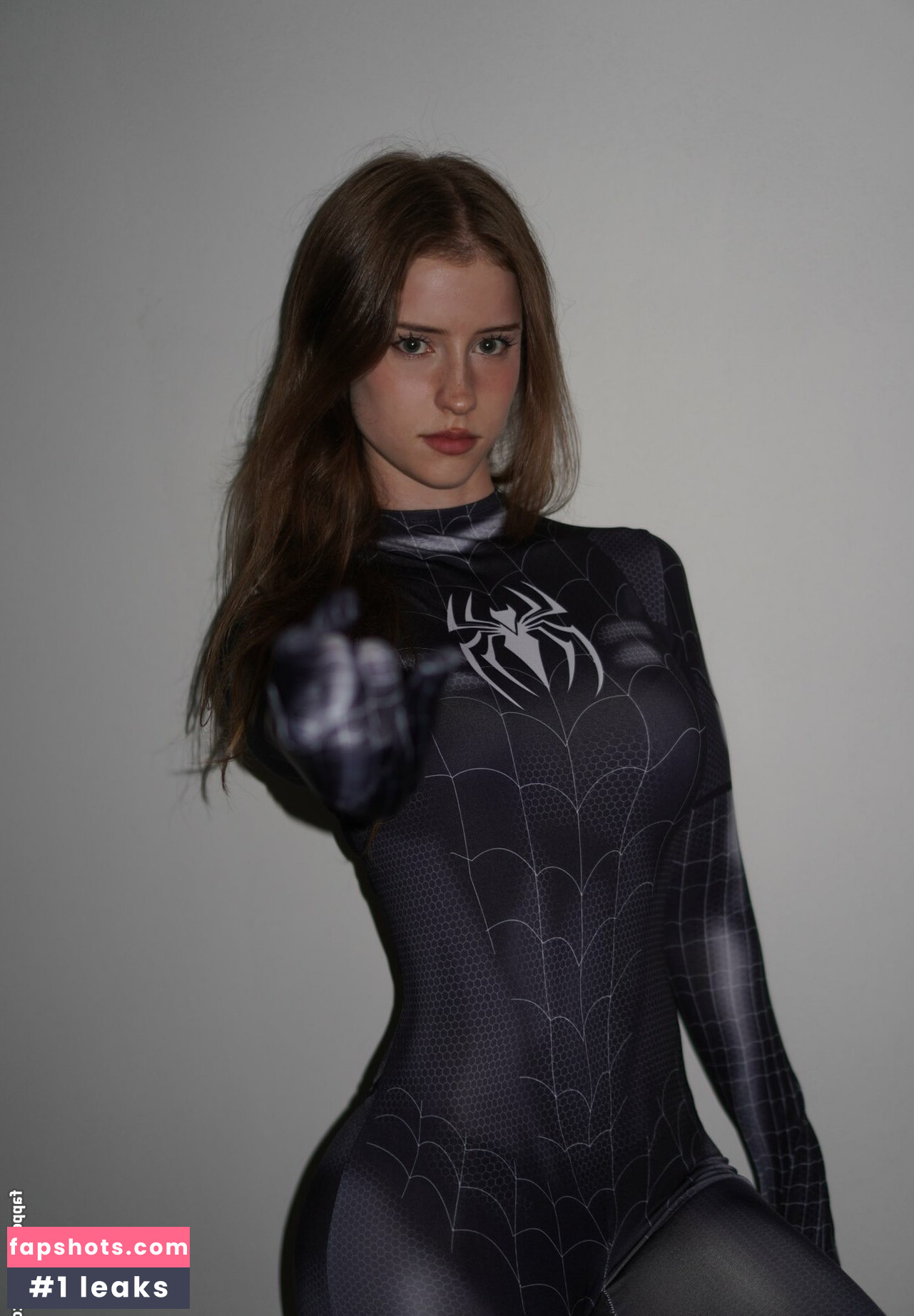 mira.004 gallery photo #162