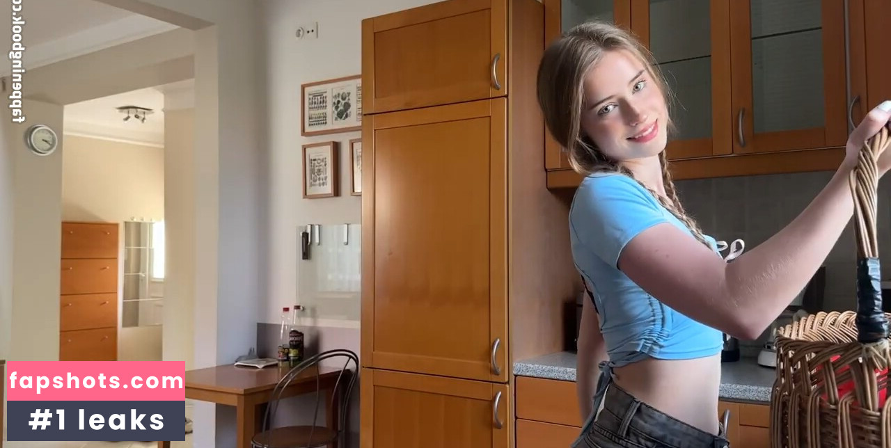 mira.004 gallery photo #228