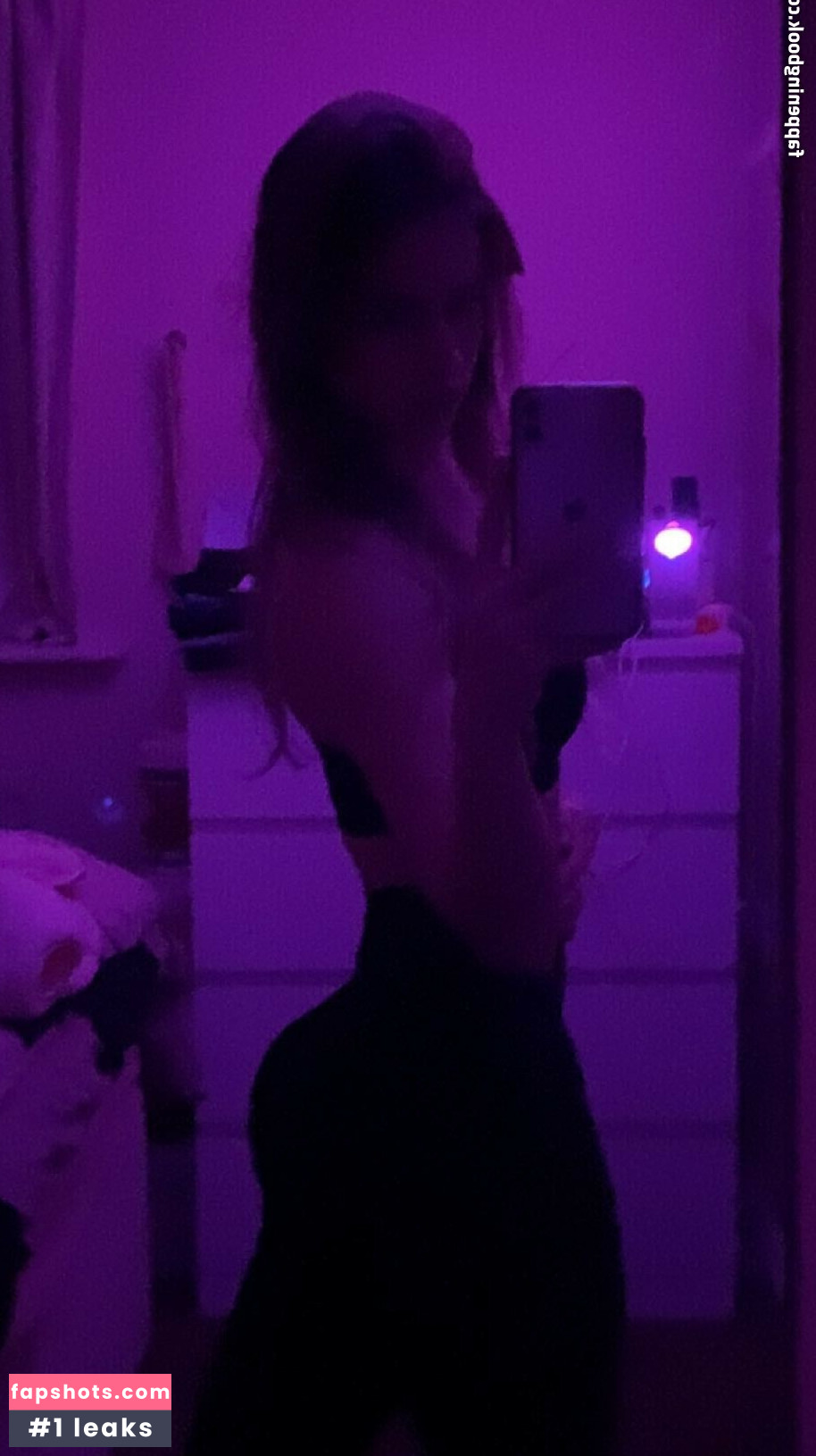 mira.004 gallery photo #272