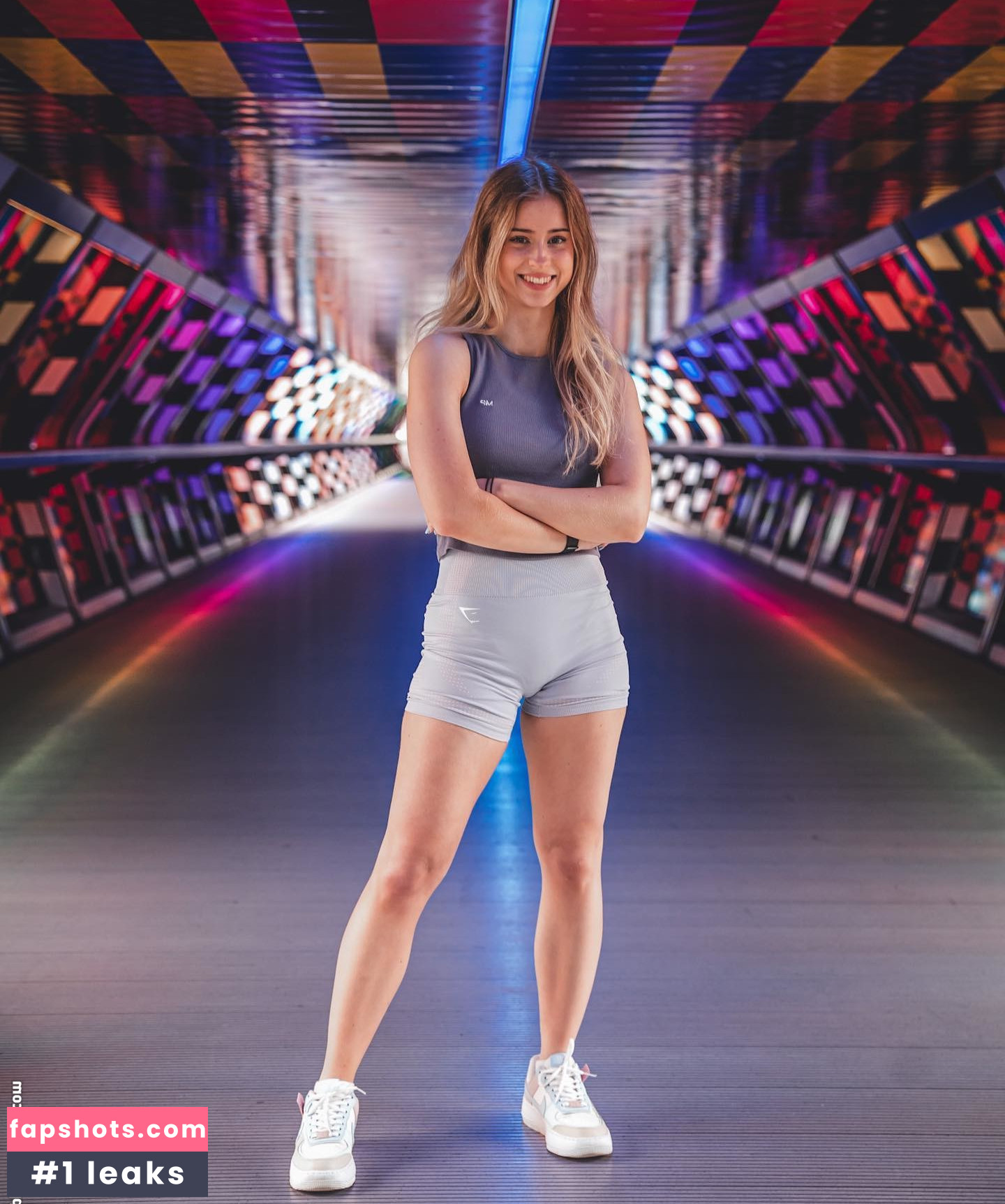 mira.004 gallery photo #365