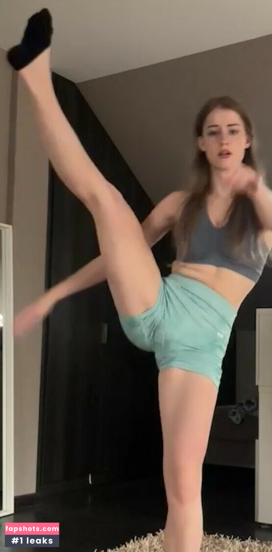 mira.004 Nude Leaks OnlyFans Photos #39 - LeakJerk