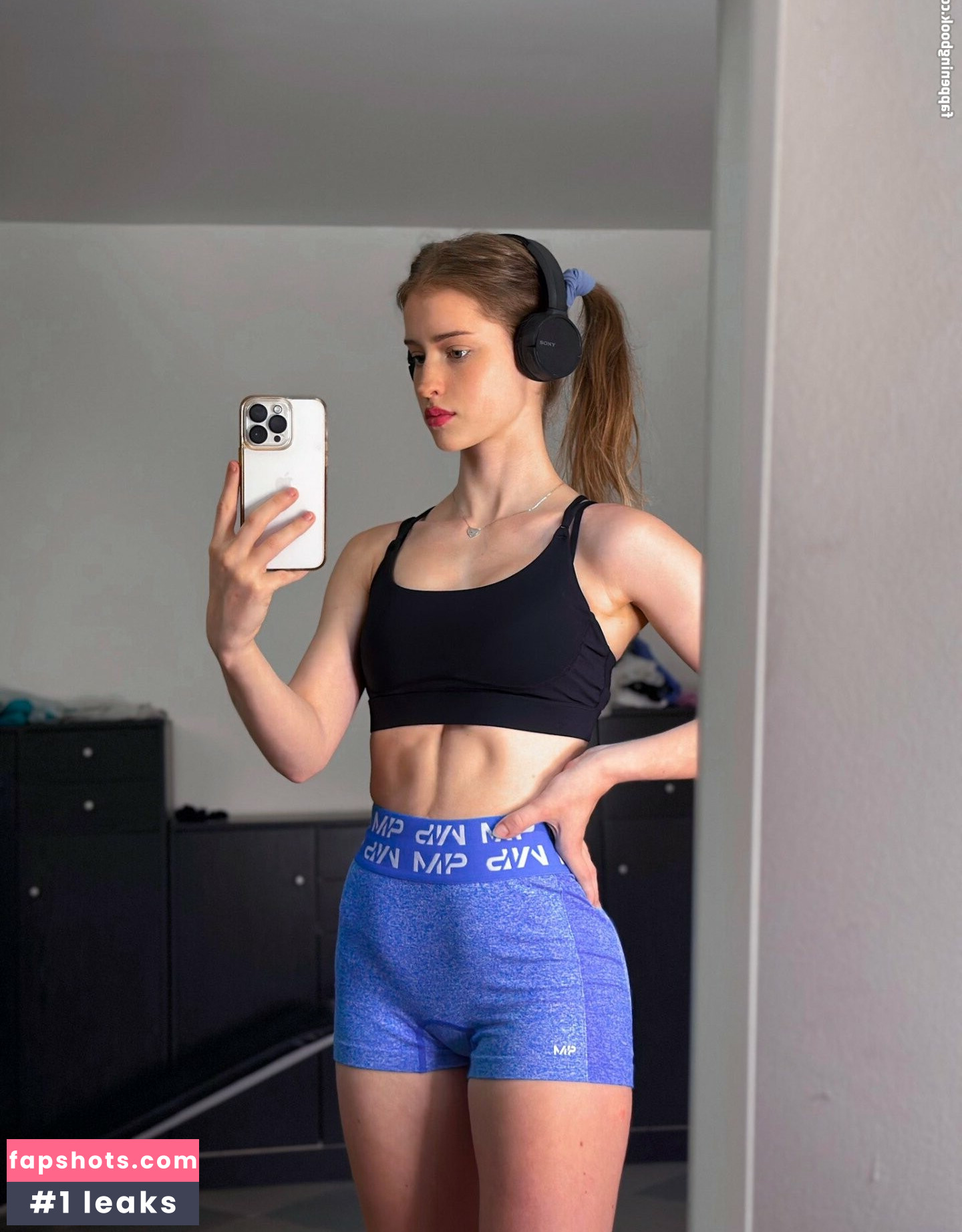 mira.004 Nude Leaks OnlyFans Photos #51 - LeakJerk