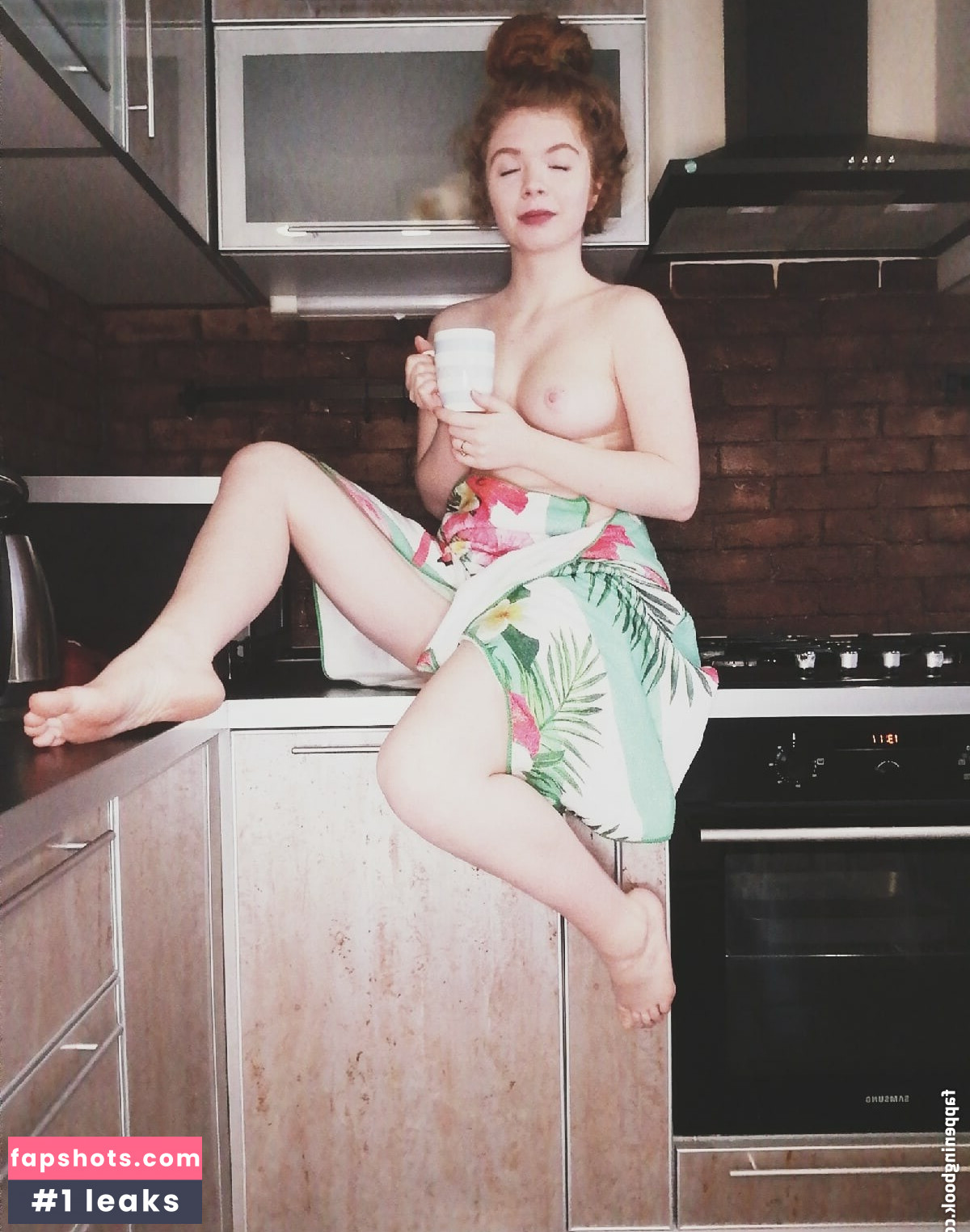 Mira Ilina gallery photo #16