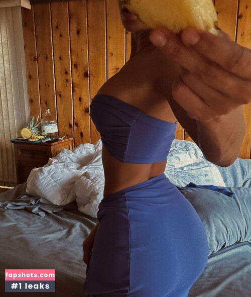 Mira gallery photo #1025