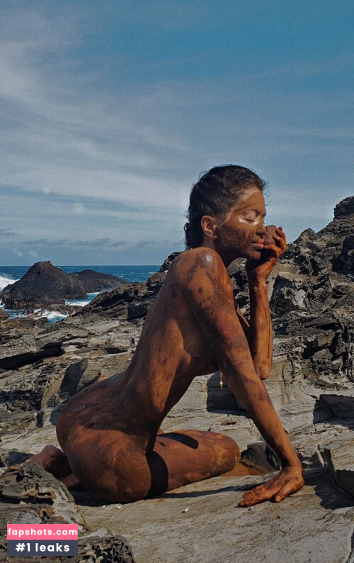 Mira gallery photo #1209