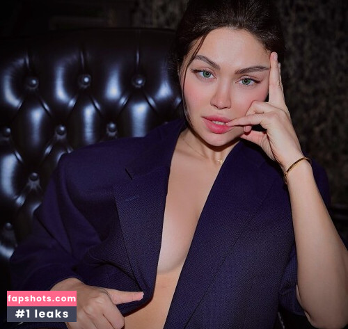 Mira gallery photo #937