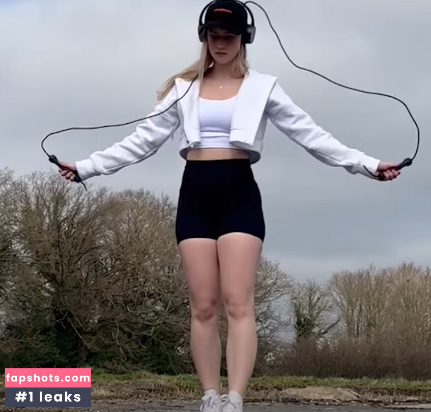 Mira Szalma Nude Leaks OnlyFans Photos #56 - LeakJerk