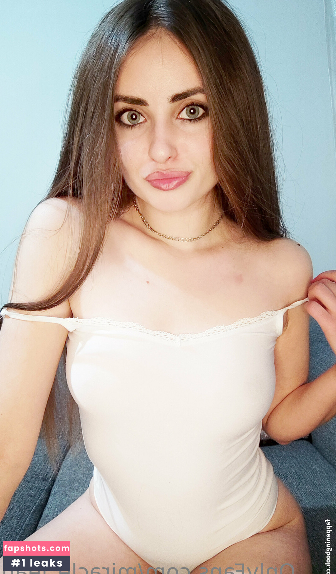 miracle_leah gallery photo #32