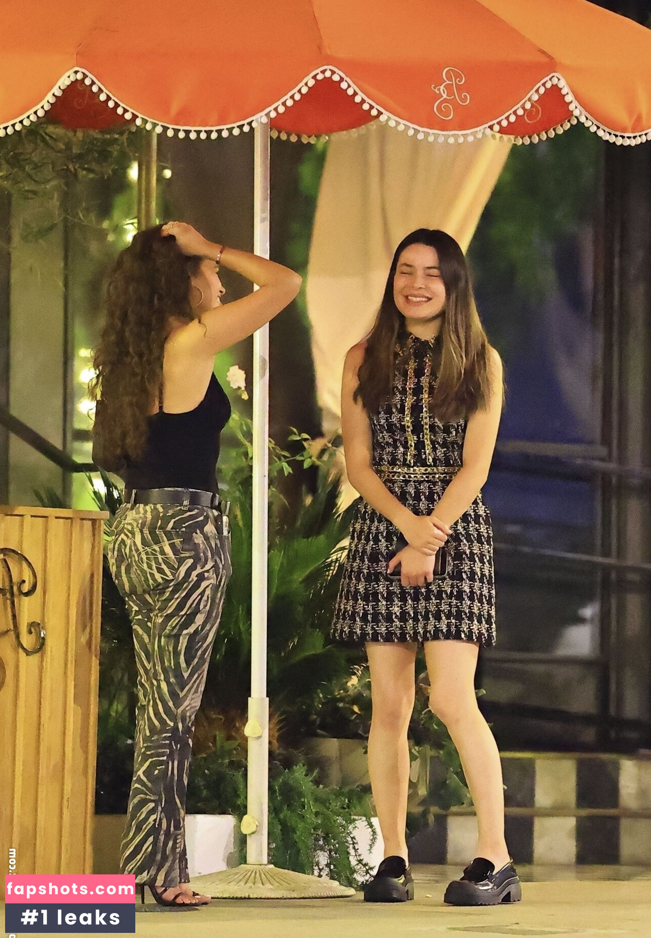 Miranda Cosgrove Nahé úniky fotek pouze od fanoušků #13 - Fapshots