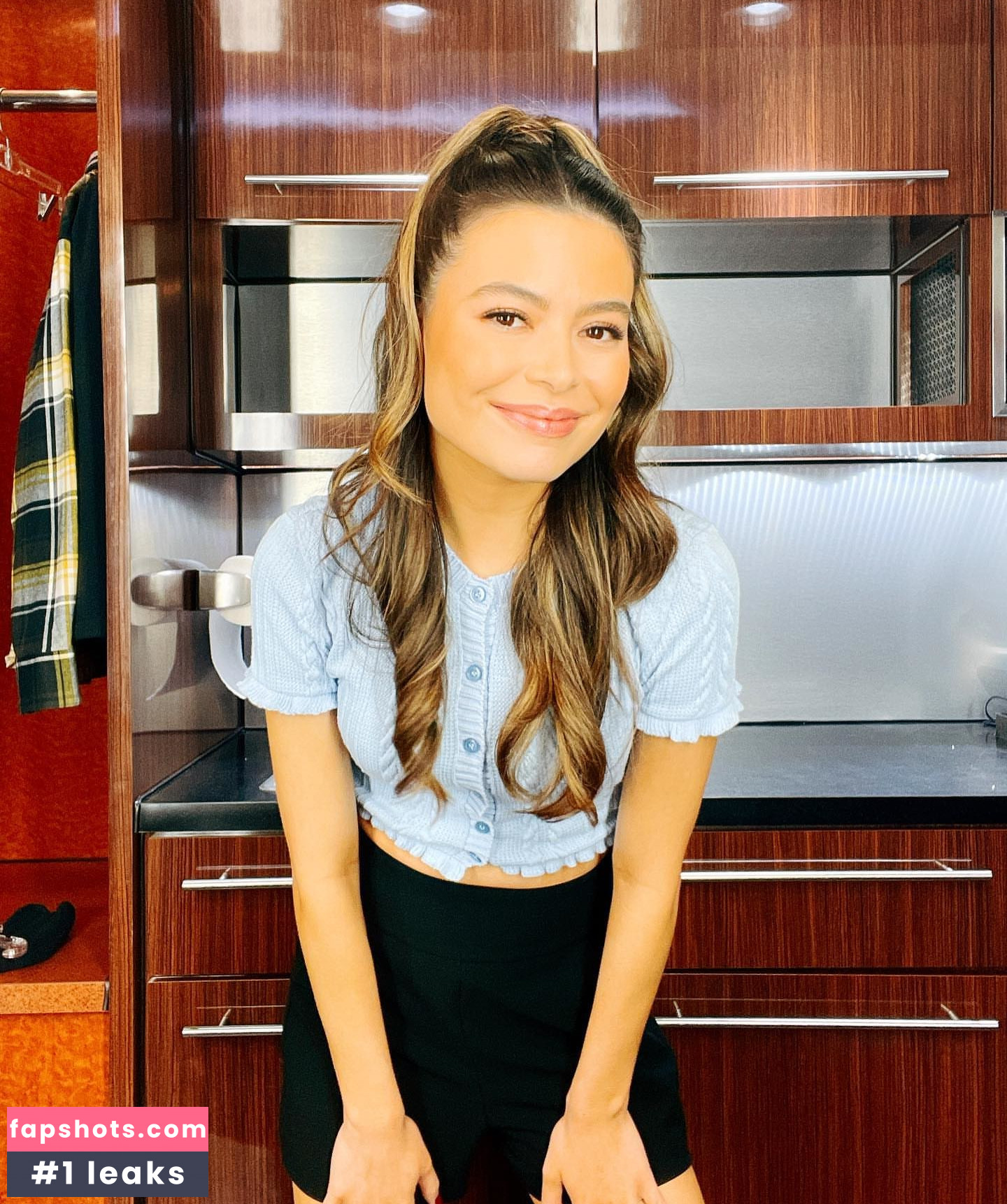 Miranda Cosgrove Nahé úniky fotek pouze od fanoušků #191 - Fapshots