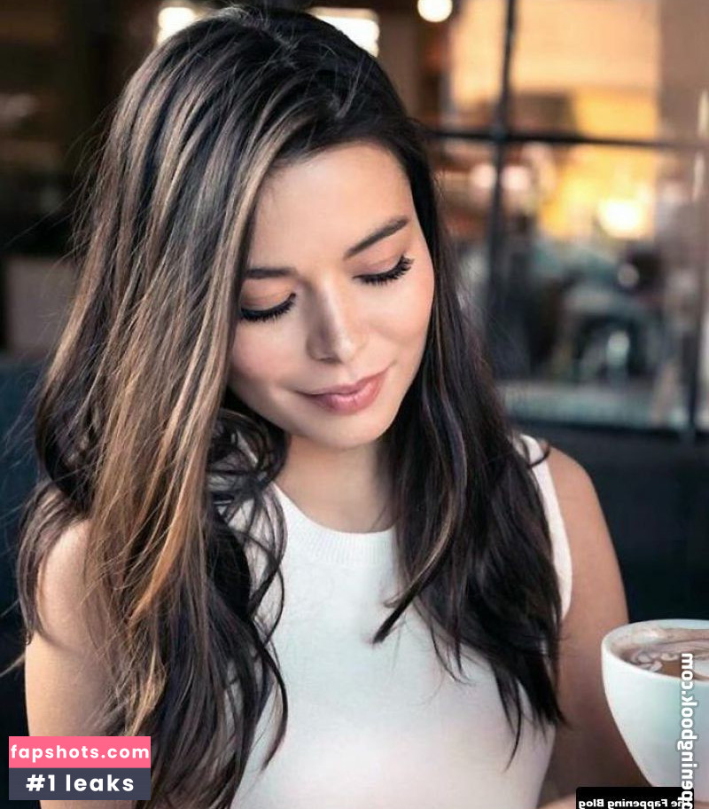 Miranda Cosgrove gallery photo #206