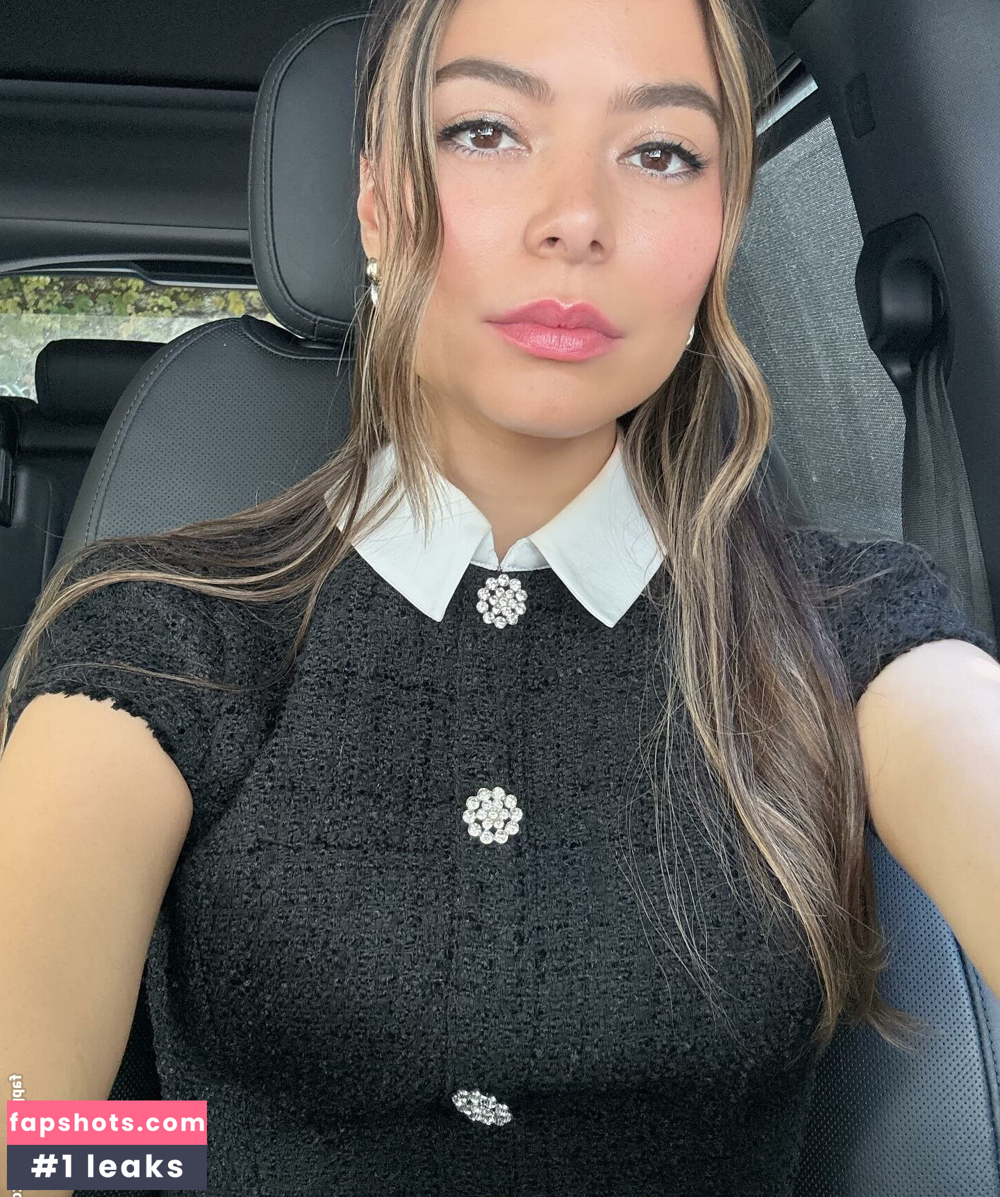 Miranda Cosgrove Nahé úniky fotek pouze od fanoušků #25 - Fapshots