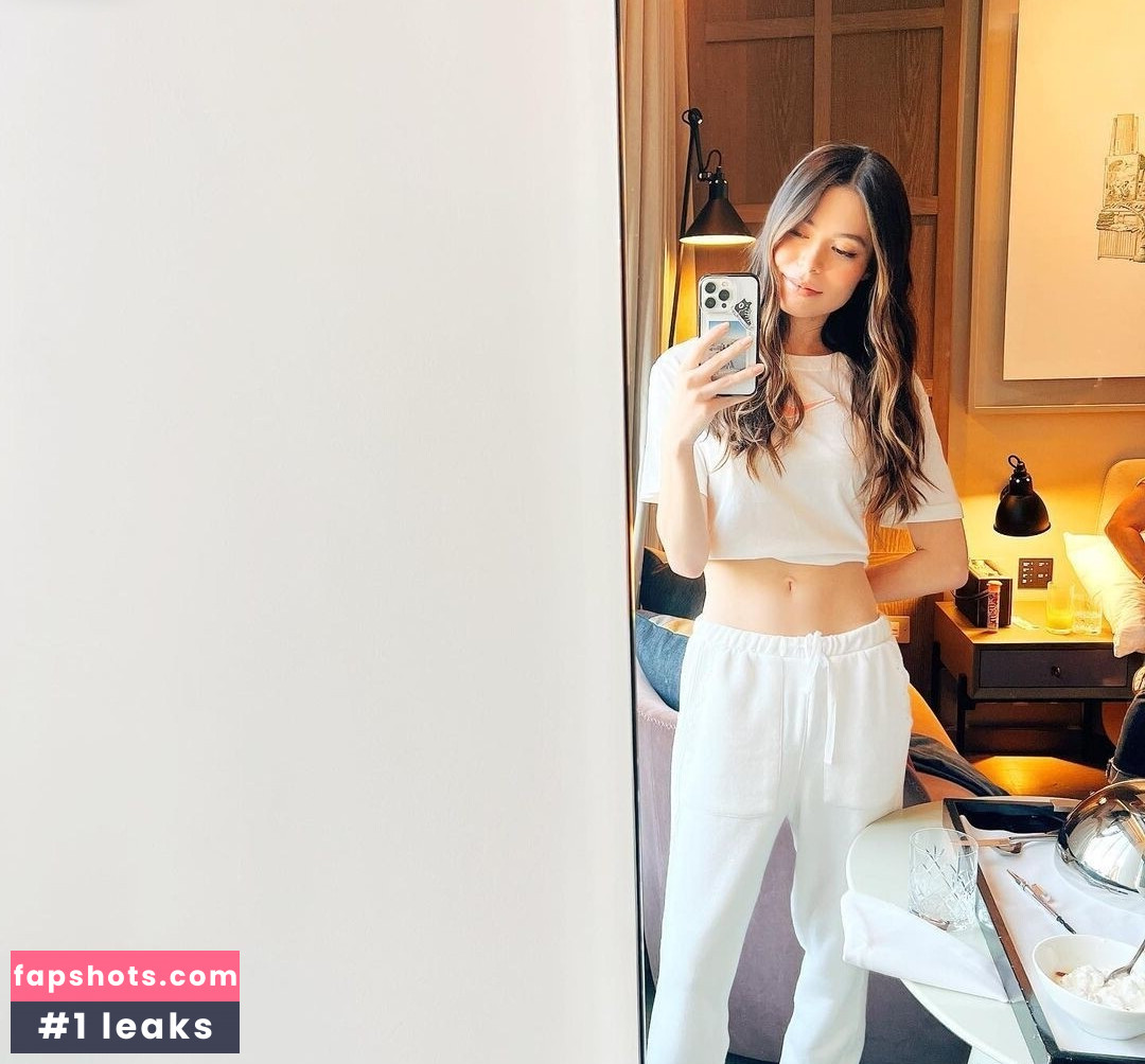 Miranda Cosgrove Nahé úniky fotek pouze od fanoušků #68 - Fapshots