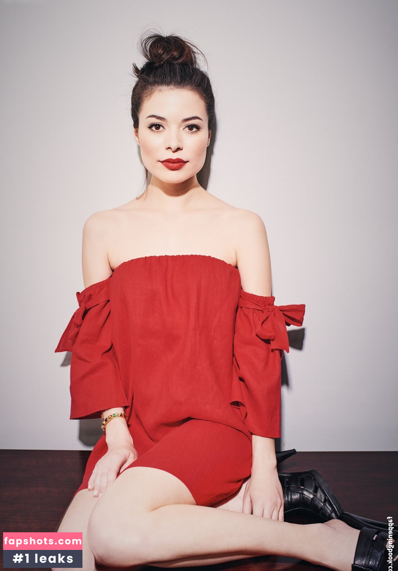 Miranda Cosgrove Nahé úniky fotek pouze od fanoušků #70 - Fapshots