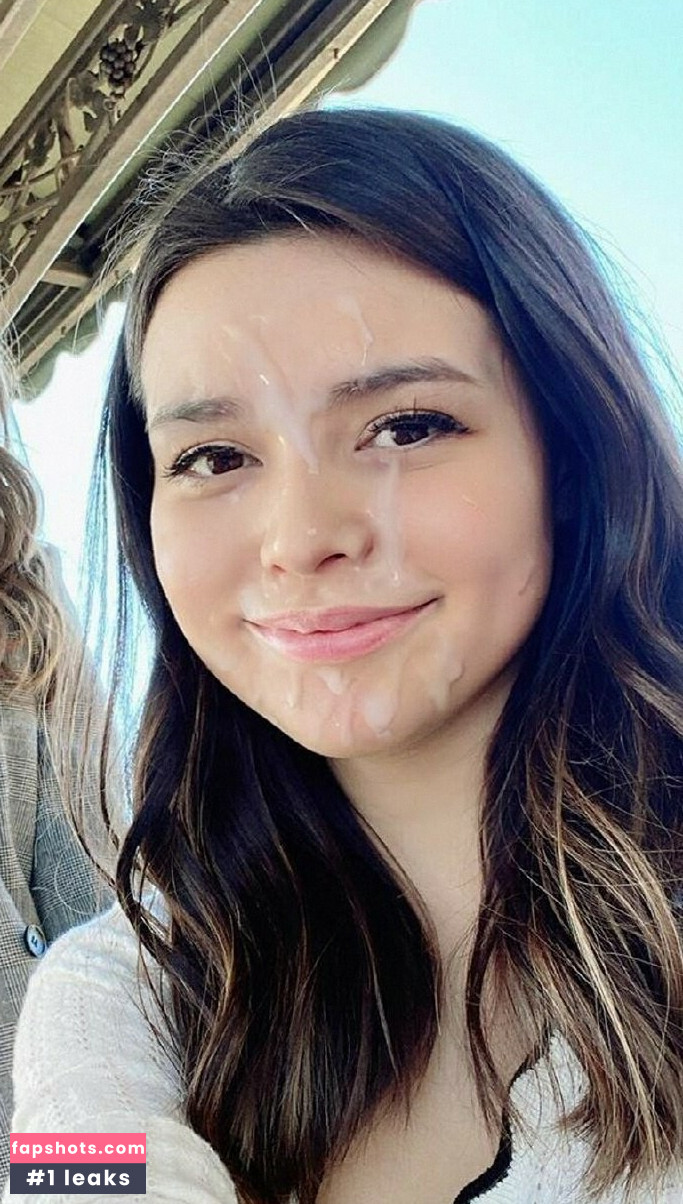 Miranda Cosgrove Nahé úniky fotek pouze od fanoušků #89 - Fapshots