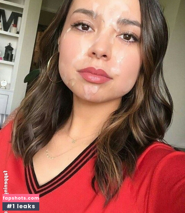 Miranda Cosgrove Nahé úniky fotek pouze od fanoušků #90 - Fapshots