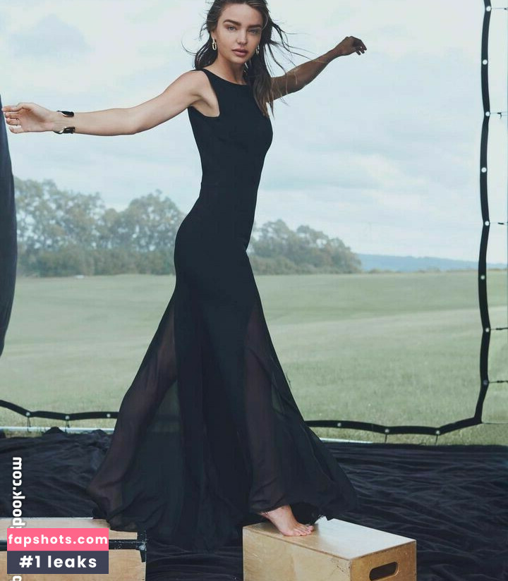 Miranda Kerr Nude Leaks OnlyFans Photos #228 - LeakJerk
