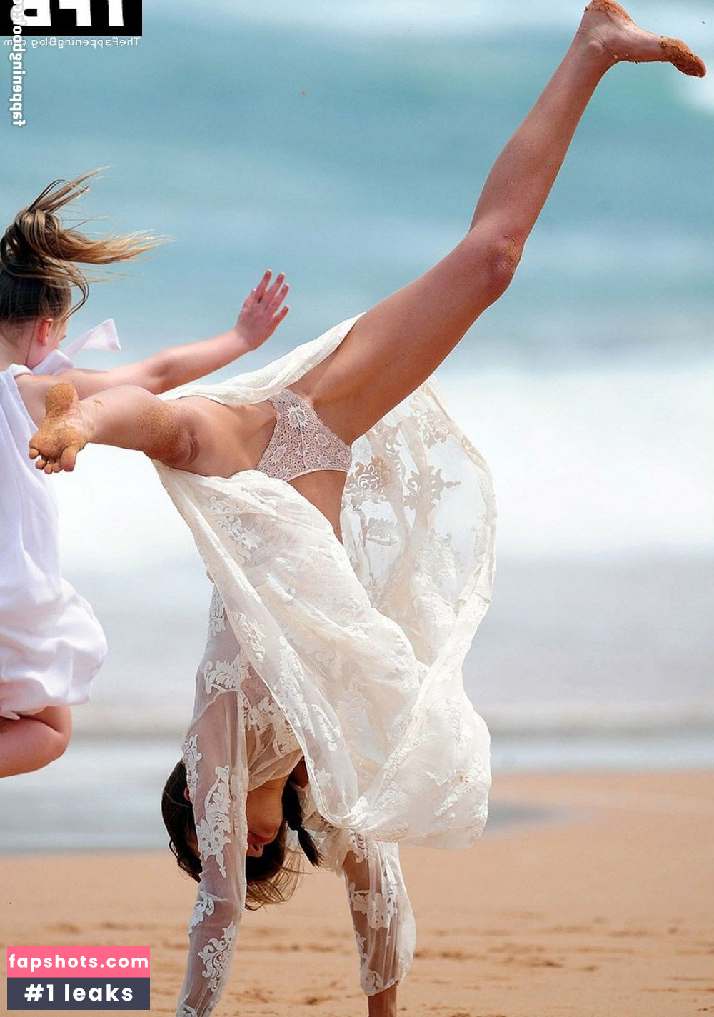 Miranda Kerr Nude Leaks OnlyFans Photos #317 - LeakJerk