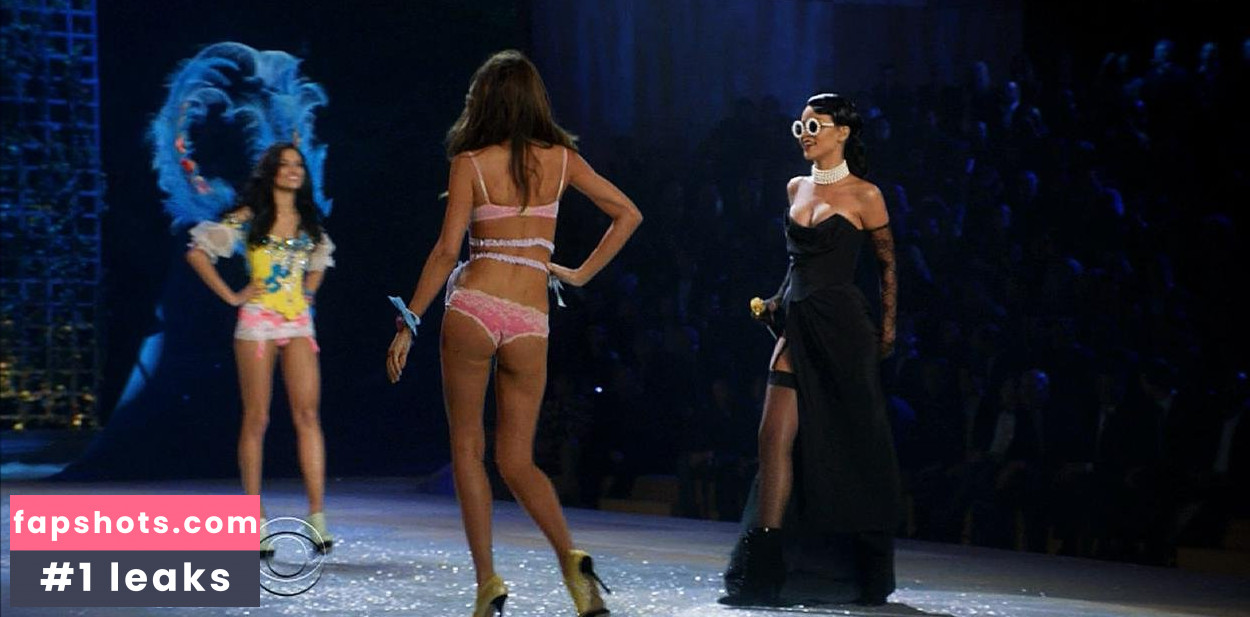 Miranda Kerr Nude Leaks OnlyFans Photos #613 - LeakJerk