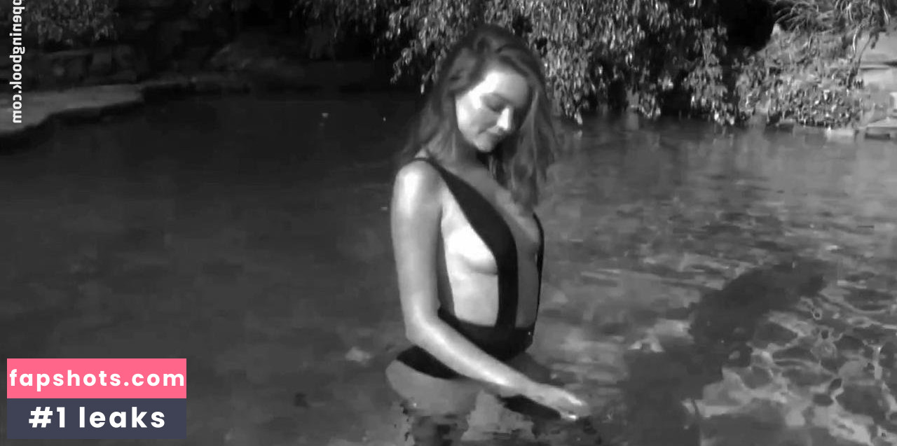 Miranda Kerr Nude Leaks OnlyFans Photos #634 - LeakJerk