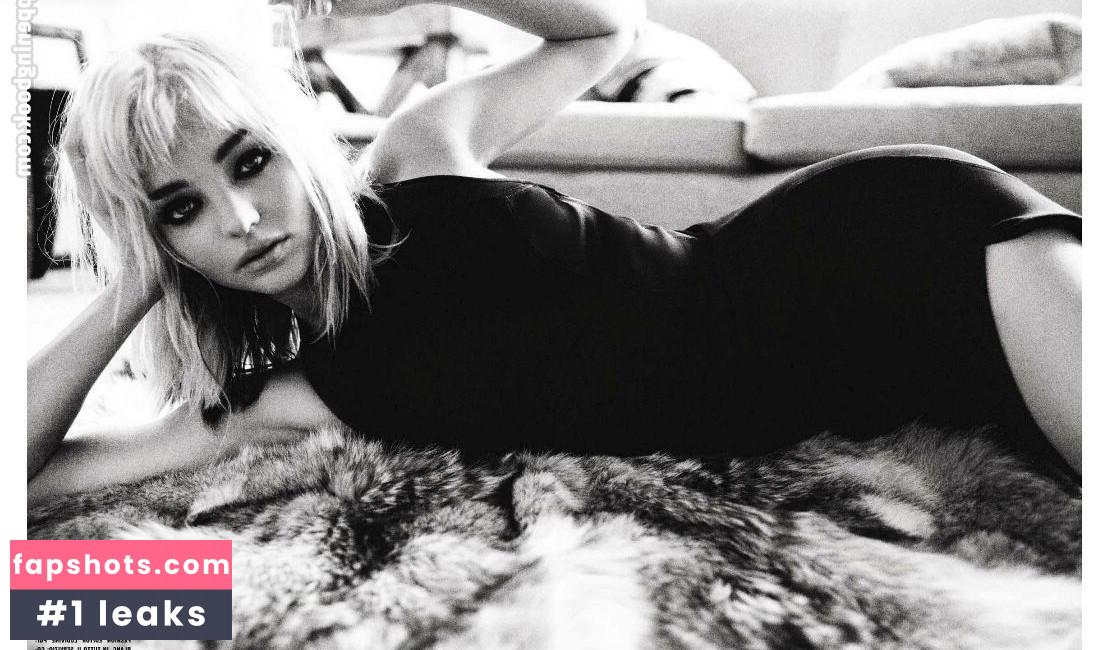 Miranda Kerr Nude Leaks OnlyFans Photos #74 - LeakJerk