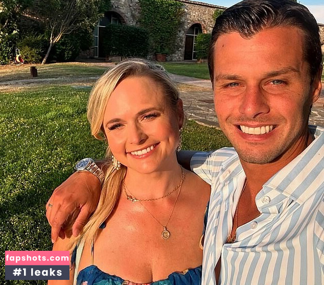 Miranda Lambert gallery photo #13