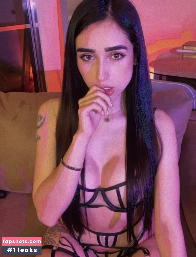 mirandagremory gallery photo #13