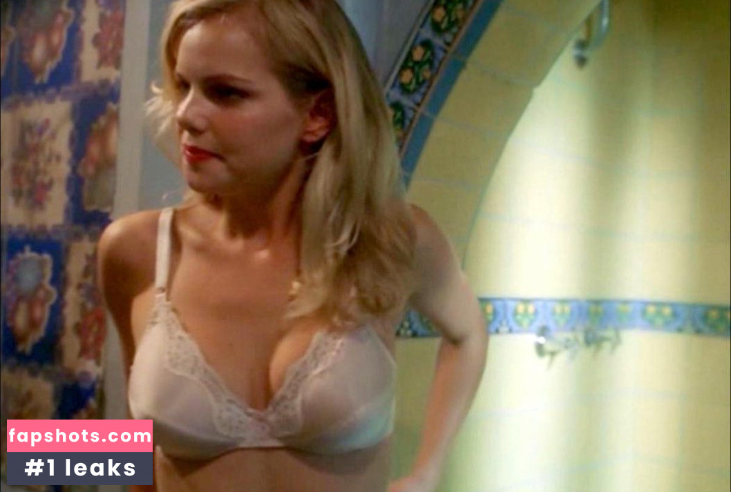 Mircea Monroe gallery photo #53