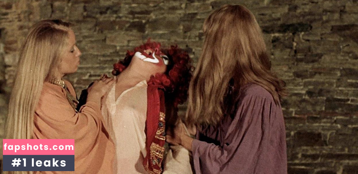 Mireille Dargent gallery photo #10