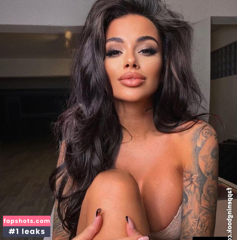 Mirella Papciak gallery photo #3