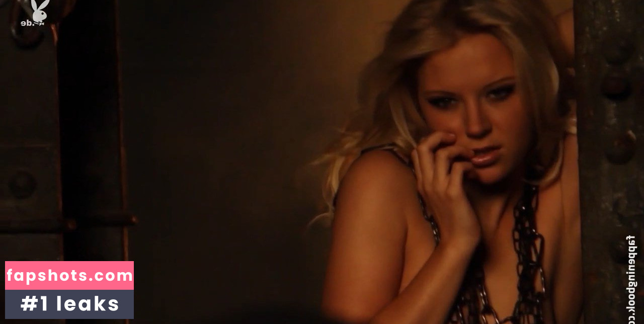 Miriam Gössner gallery photo #4