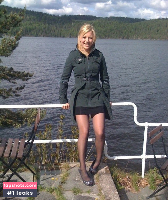 Miriam Gössner gallery photo #52