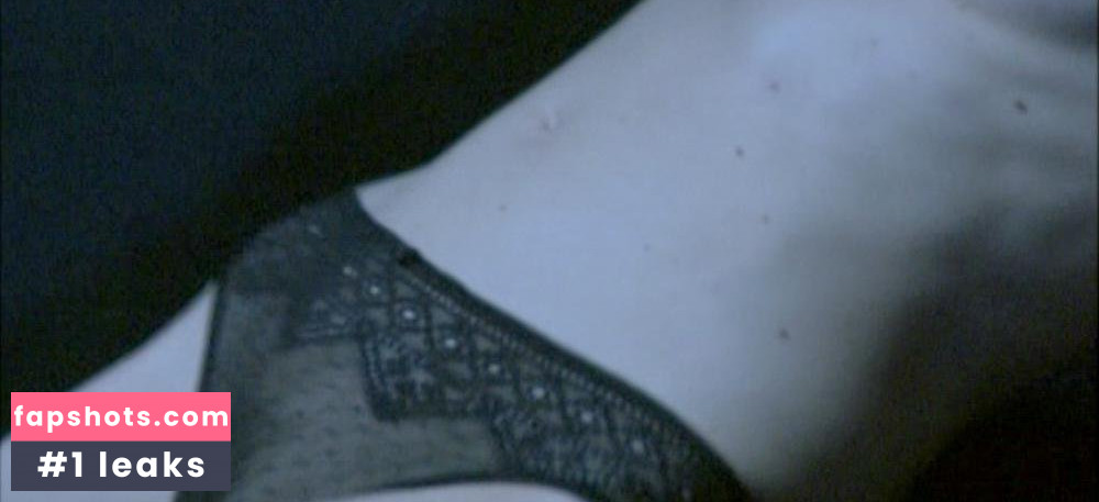 Miriam Mayet gallery photo #6