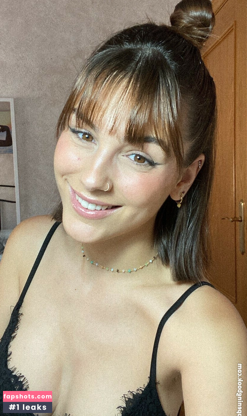 Miriam Villoria Nude Leaks OnlyFans Photos #6 - LeakJerk