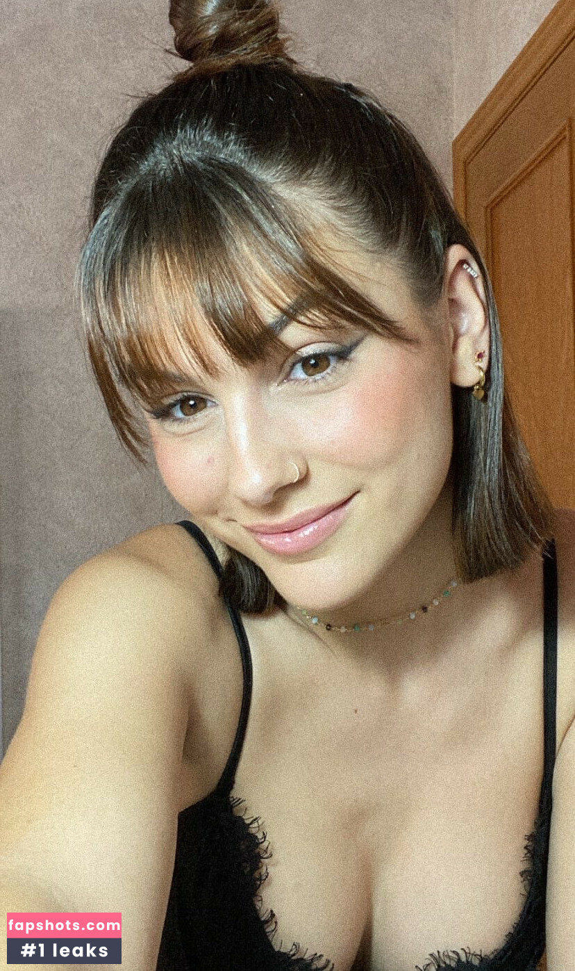 Miriam Villoria Nude Leaks OnlyFans Photos #7 - LeakJerk