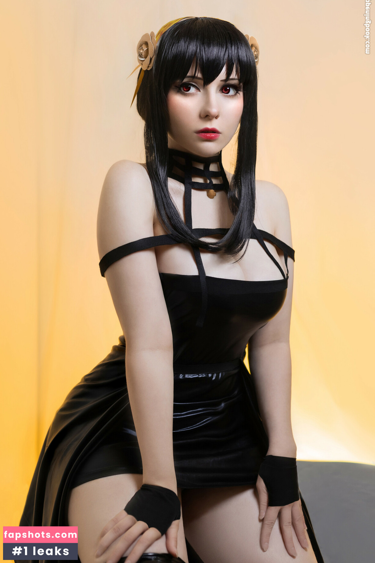 Mirikashi Cosplay gallery photo #321